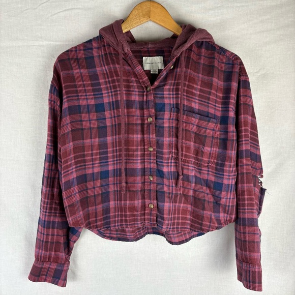 American Eagle Cropped Flannel